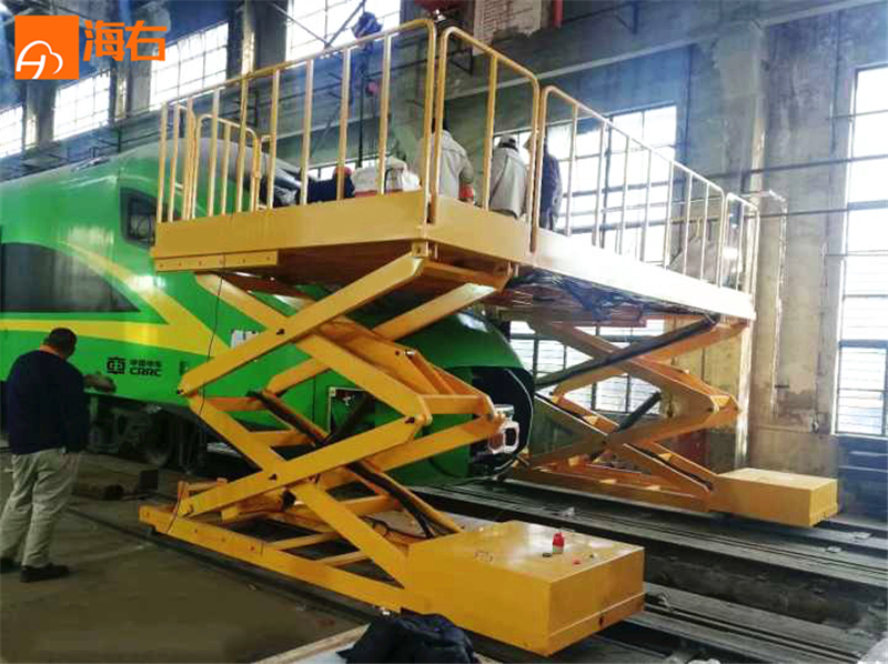 軌道行走式升降平臺